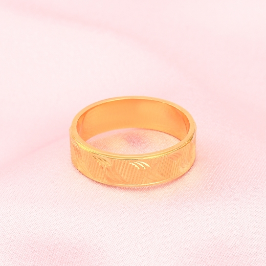 wavy lines ring