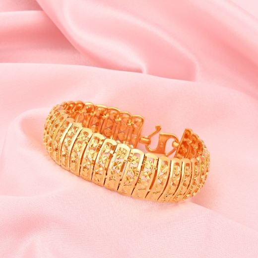 gold plated heart bar bracelet