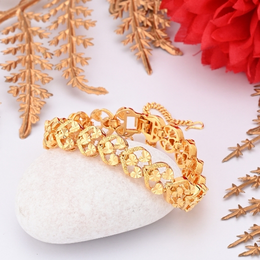 heart link bracelet