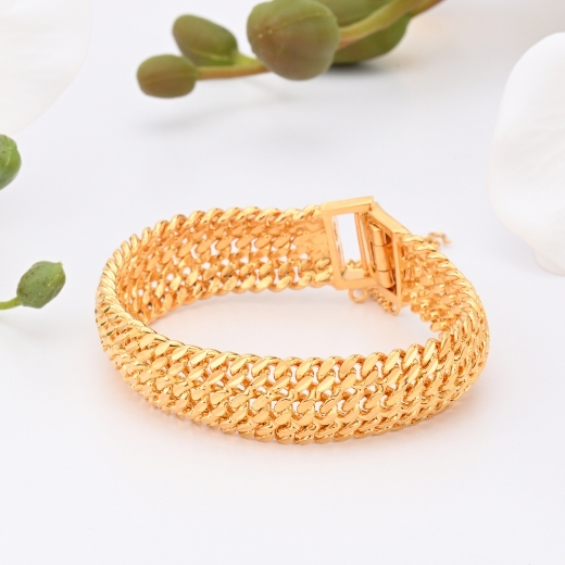 wide curb chain bracelet