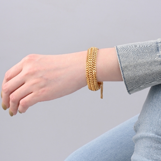 wide curb bracelet for teen