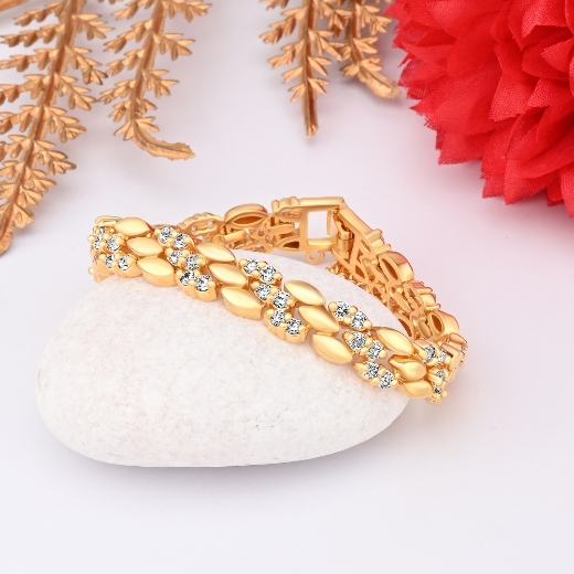 layered oval link bracelet