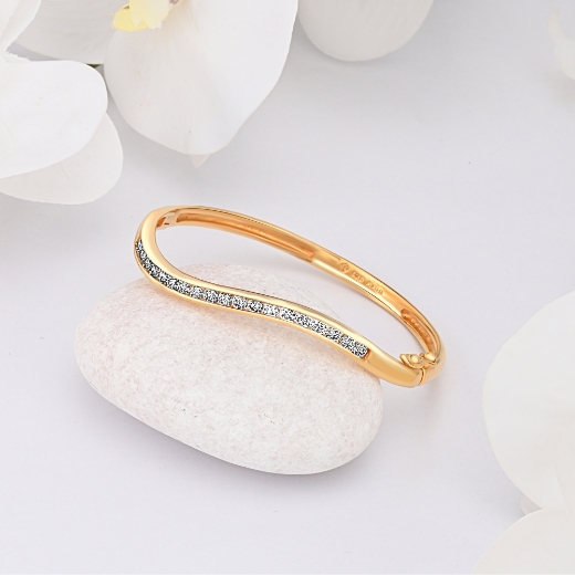 cz wavy bangle
