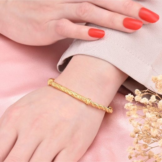 twist bangle for teens