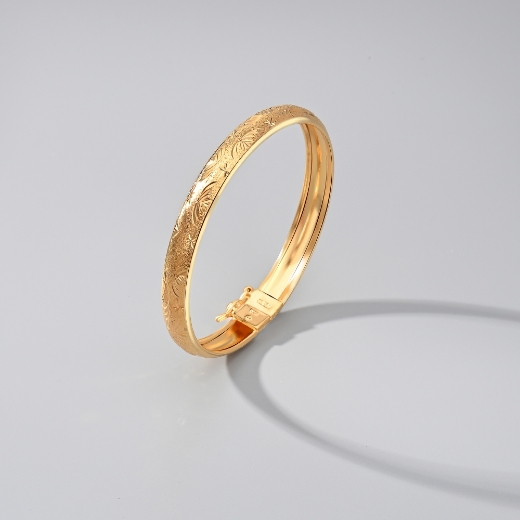 gold plated floral bangle