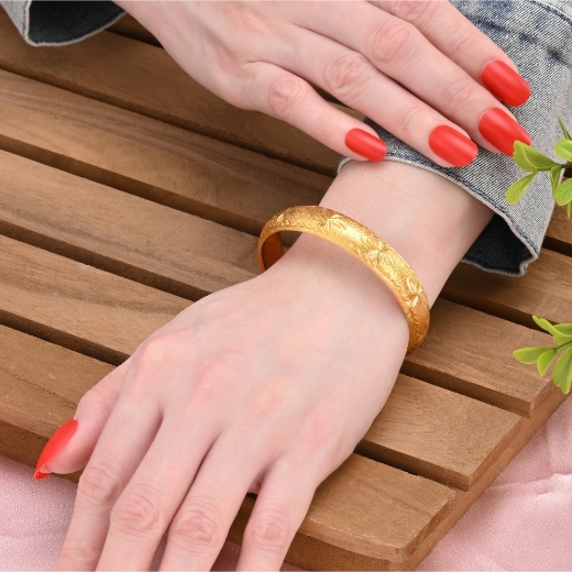 vintage bangle for teen