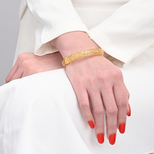 filigree flower bangle for women