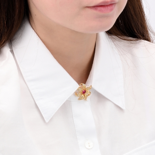 women red lily brooch