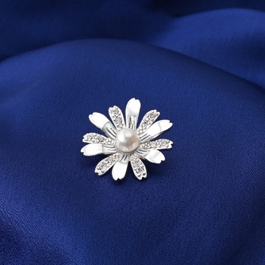 cute flower brooch