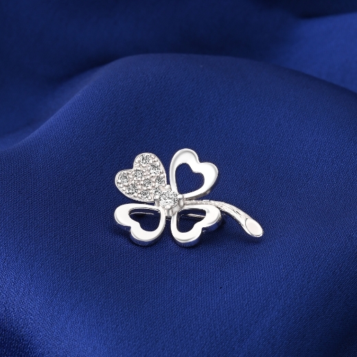 mini four leaf brooch