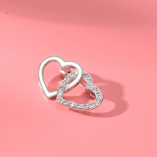 interlocking heart brooch