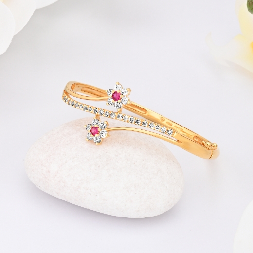 Mini Flower Gold Plated Bangle
