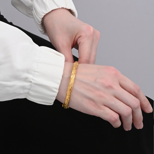 twist bangle for women
