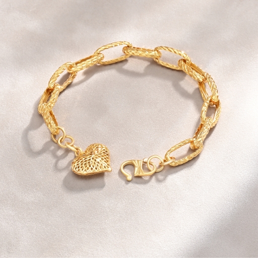 Bold Heart Paperclip Bracelet