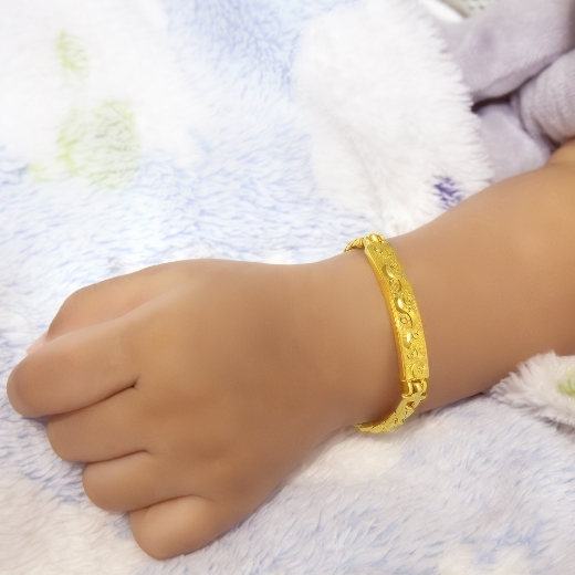 kid engraved tag bracelet