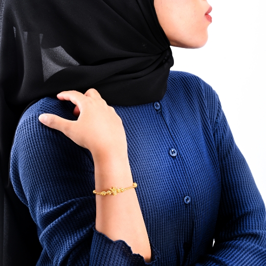 royal crown bracelet for women