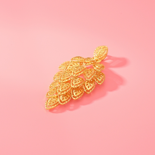 gold plated ketum pendant