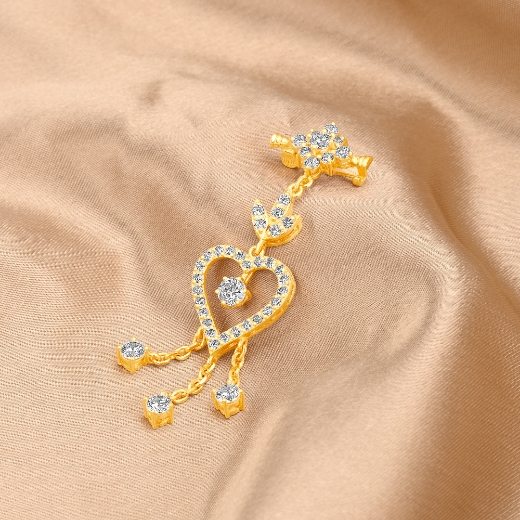 gold plated mini heart brooch
