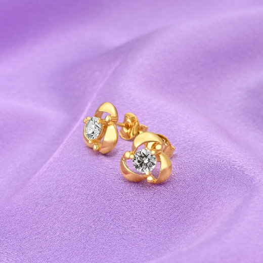 3 petals flower stud