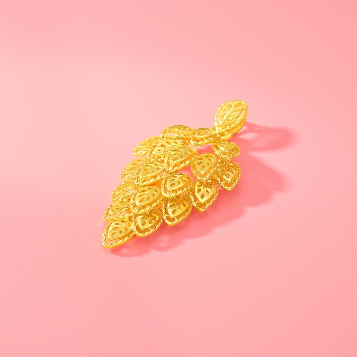 gold plated ketum pendant