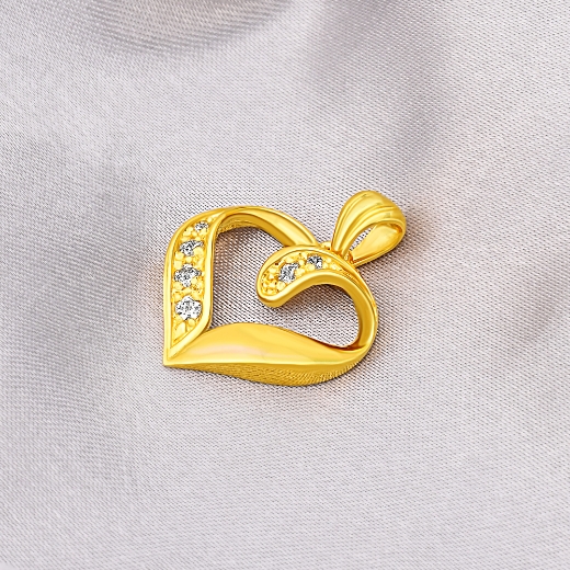 gold plated open heart necklace